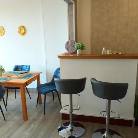 La Tour De Beurre- Appartement Lumineux Et Spacieux Bourges Ngoại thất bức ảnh