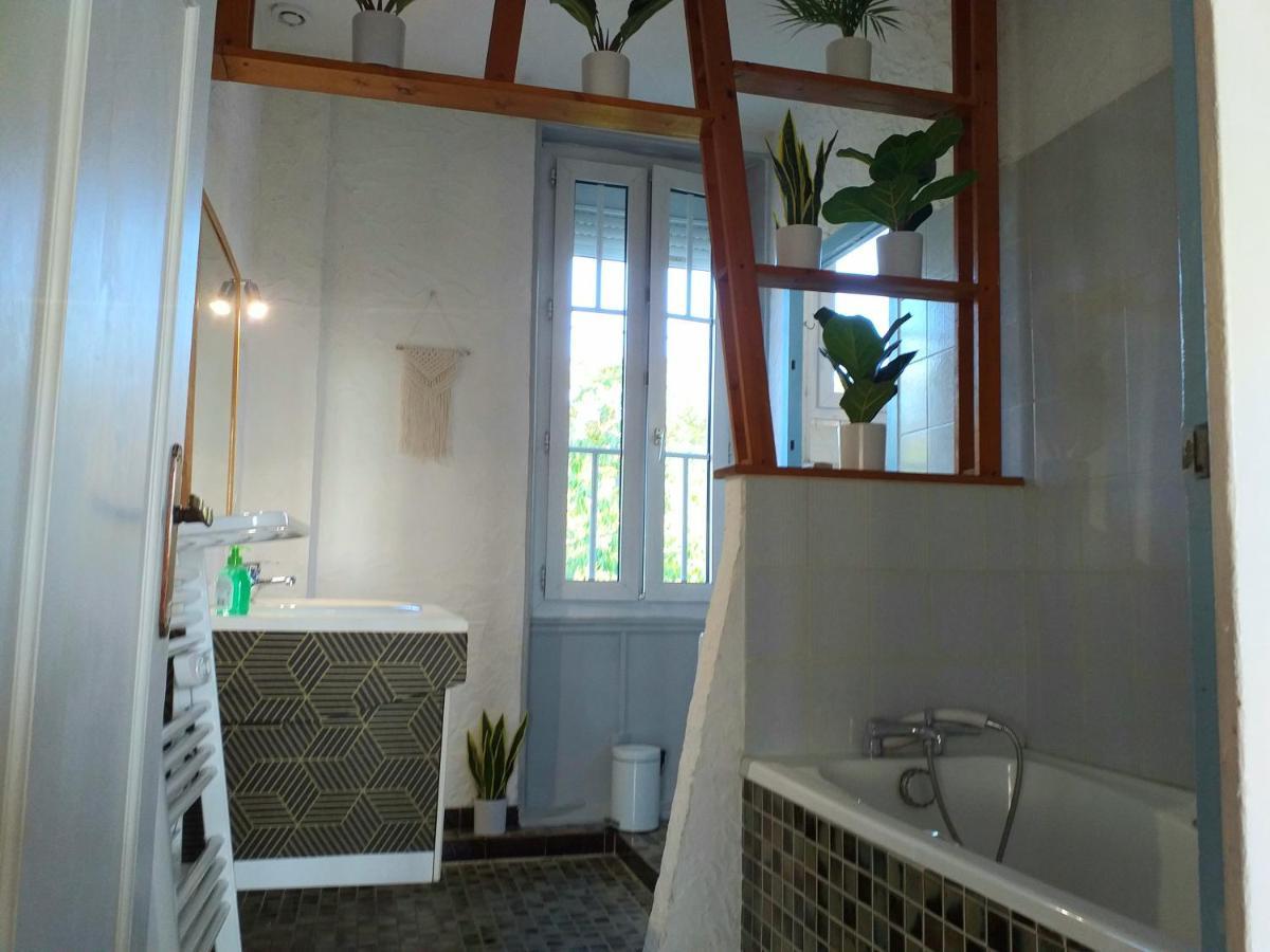 La Tour De Beurre- Appartement Lumineux Et Spacieux Bourges Ngoại thất bức ảnh