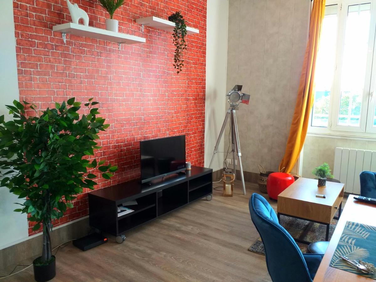 La Tour De Beurre- Appartement Lumineux Et Spacieux Bourges Ngoại thất bức ảnh
